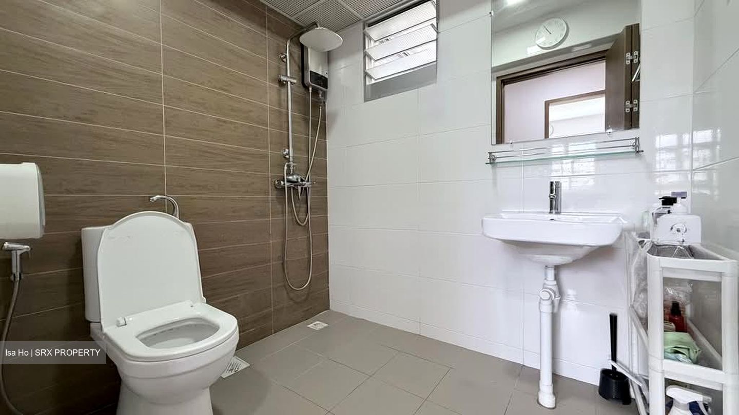 Blk 874D Tampines Greenflora (Tampines), HDB 4 Rooms #555424581